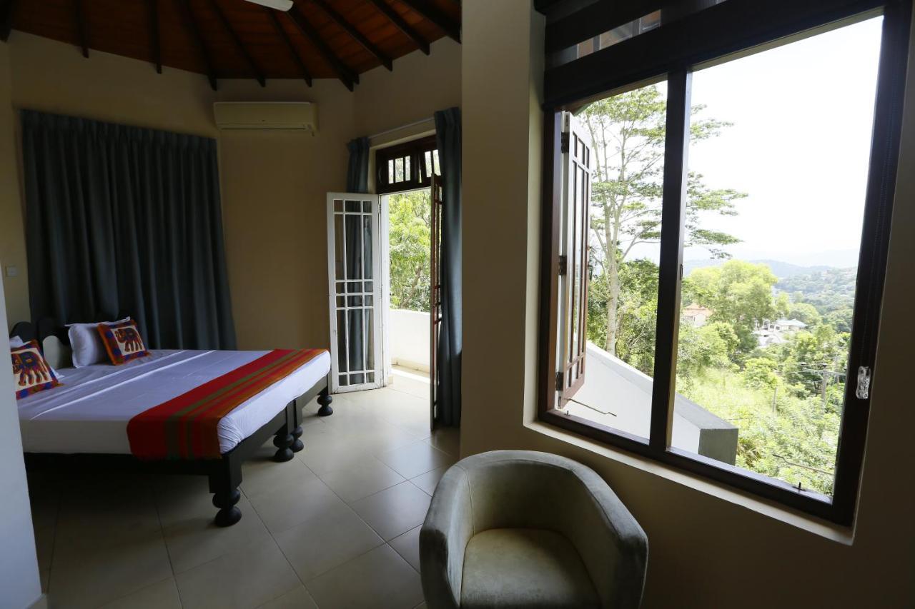 Crown Hills Kandy Inn Eksteriør bilde