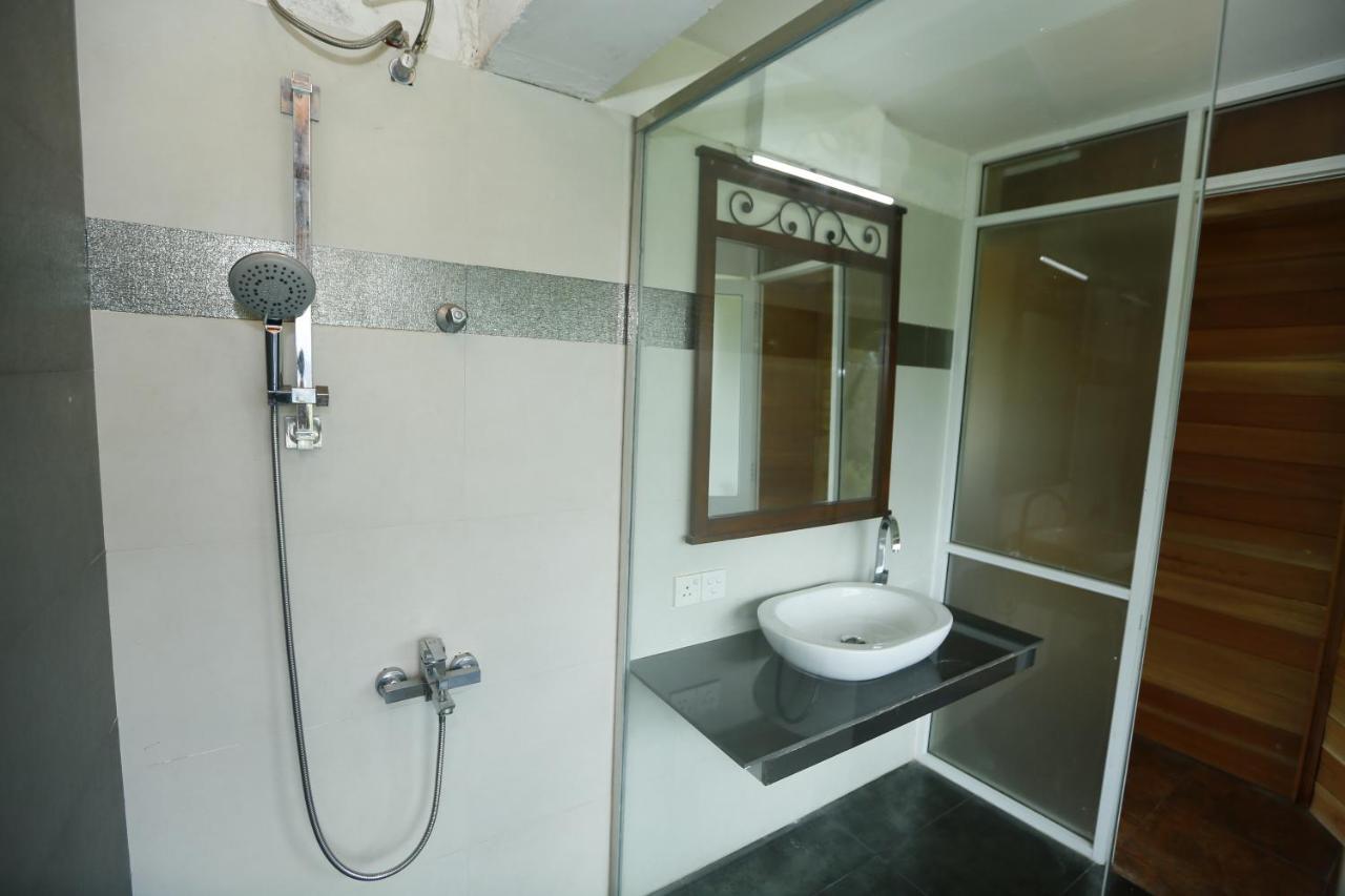 Crown Hills Kandy Inn Eksteriør bilde
