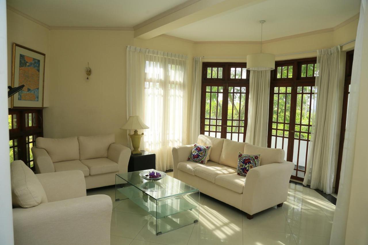 Crown Hills Kandy Inn Eksteriør bilde