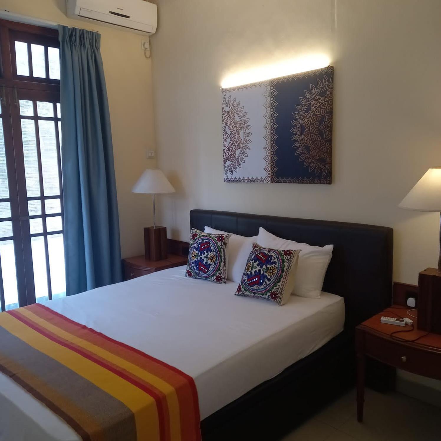Crown Hills Kandy Inn Eksteriør bilde