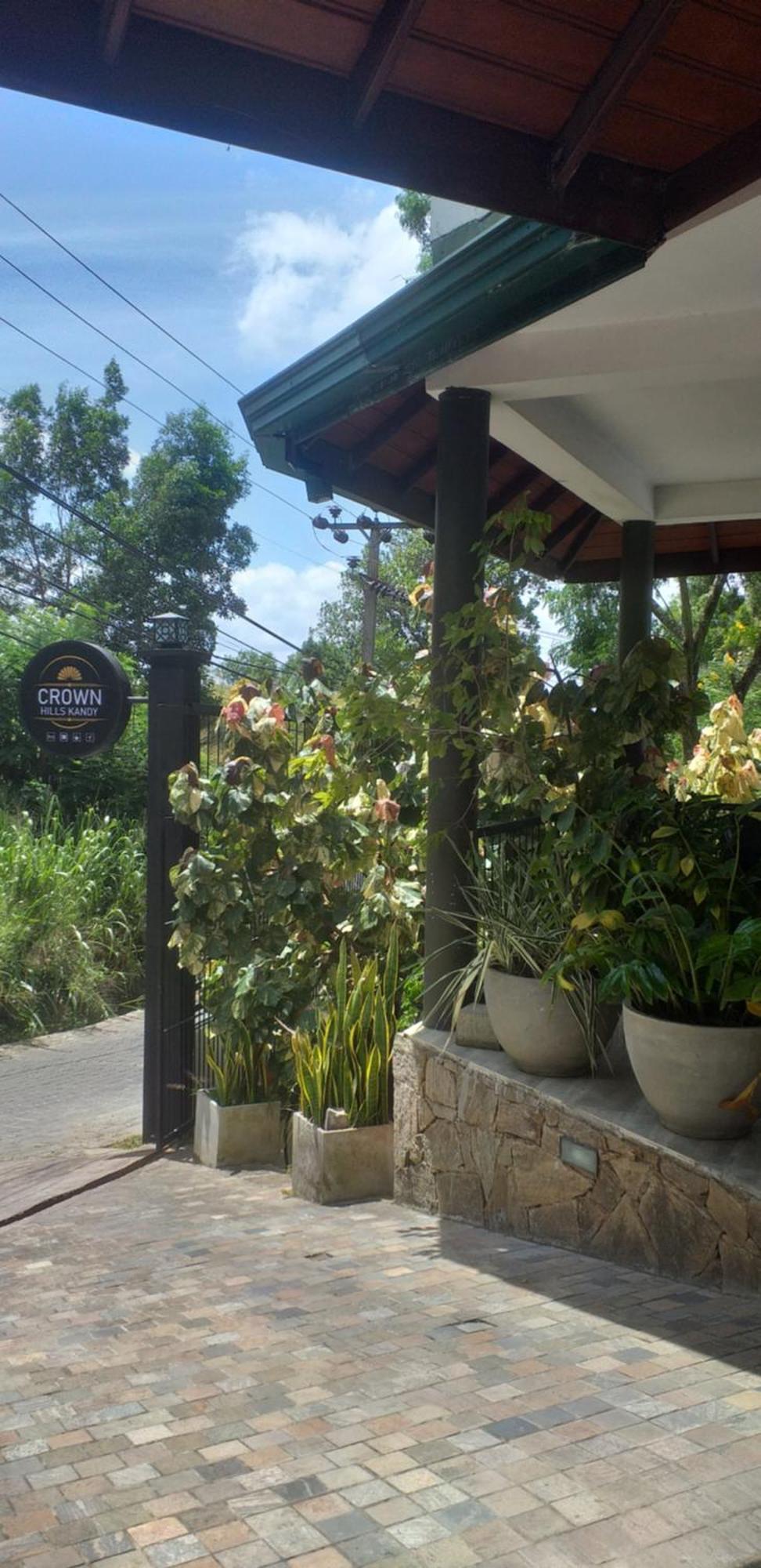 Crown Hills Kandy Inn Eksteriør bilde